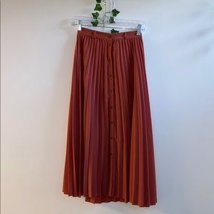 BOGO 50% (most expensive) THE PERFECT SPRING AND SUMMER SKIRT